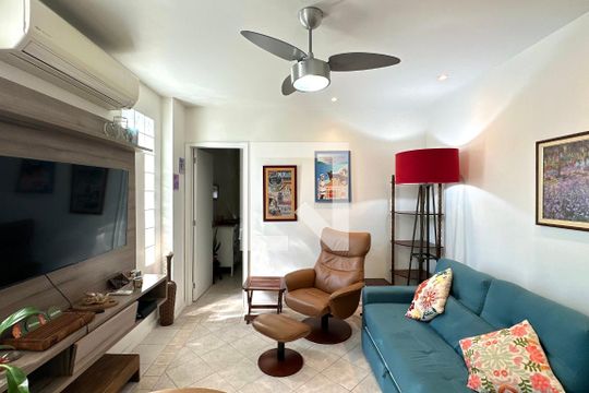 Apartamento à venda com 1 quarto, 40m² em Colégio, Rio de Janeiro