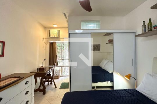 Apartamento para alugar com 1 quarto, 40m² em Colégio, Rio de Janeiro