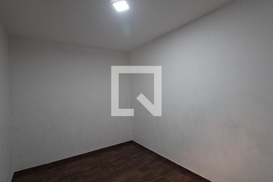 Quarto 1 de casa para alugar com 2 quartos, 60m² em Mantiqueira, Belo Horizonte