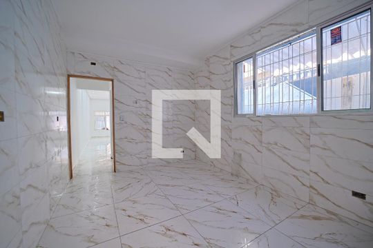 Cozinha de casa para alugar com 2 quartos, 100m² em Aricanduva, São Paulo