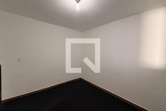Quarto de kitnet/studio para alugar com 1 quarto, 36m² em Vila Tupi, Várzea Paulista