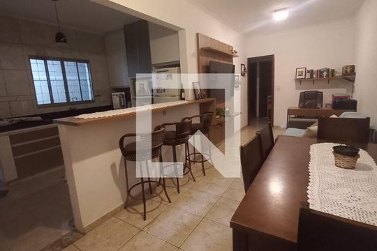Sala/cozinha de casa para alugar com 3 quartos, 140m² em Medeiros, Jundiaí