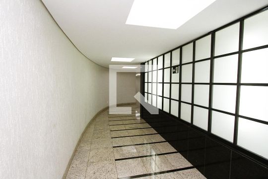 Apartamento à venda com 3 quartos, 110m² em Belvedere, Belo Horizonte