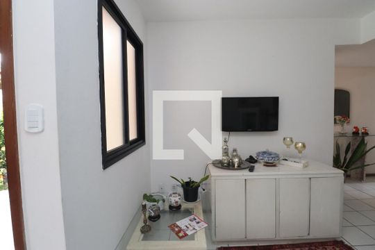 Sala de casa de condomínio para alugar com 3 quartos, 140m² em Stella Maris, Salvador