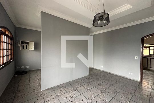 Sala de casa para alugar com 3 quartos, 115m² em Jardim Belval, Barueri