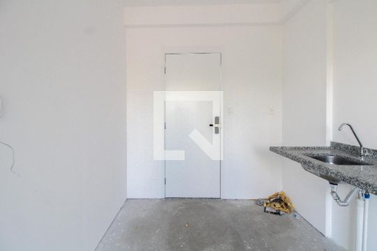 Sala/Quarto/Cozinha de kitnet/studio à venda com 1 quarto, 27m² em Belenzinho, São Paulo