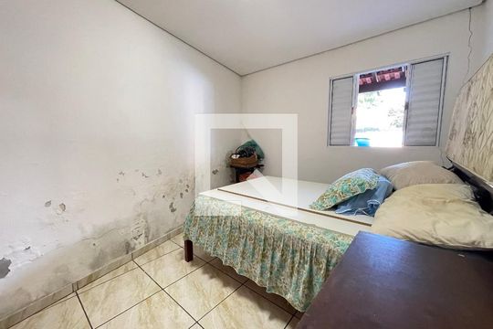 Quarto  de casa à venda com 1 quarto, 600m² em Caxingui, São Paulo