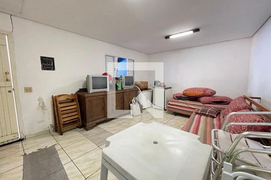 Sala de casa à venda com 1 quarto, 600m² em Caxingui, São Paulo