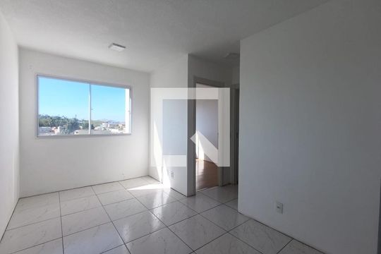 Sala de apartamento para alugar com 2 quartos, 42m² em Santo Antonio da Prata, Belford Roxo