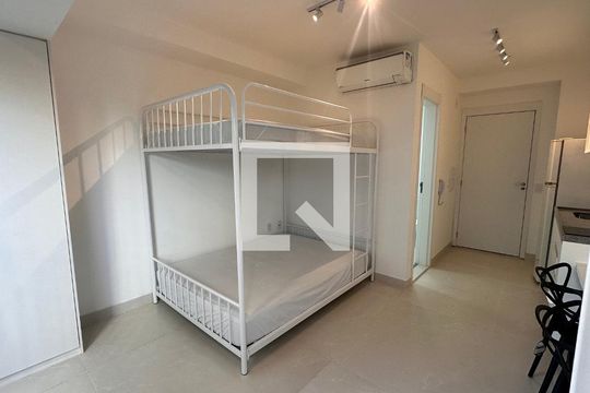 Apartamento para alugar com 1 quarto, 25m² em Vila Cordeiro, São Paulo