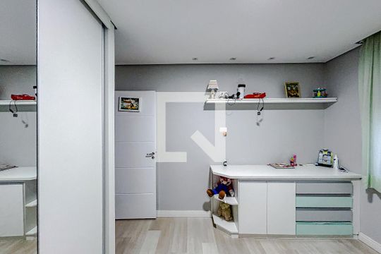 Quarto 1 de casa para alugar com 3 quartos, 250m² em Vila Santa Isabel, São Paulo
