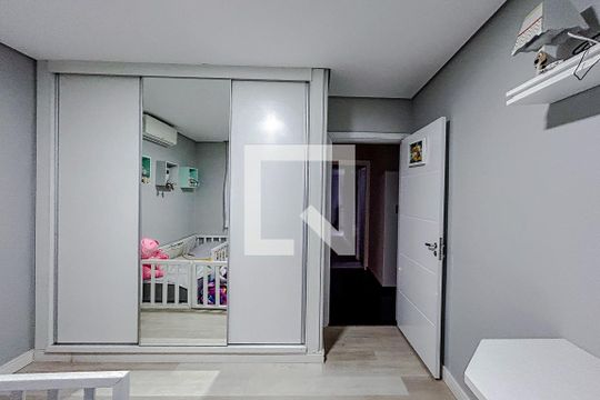 Quarto 1 de casa para alugar com 3 quartos, 250m² em Vila Santa Isabel, São Paulo