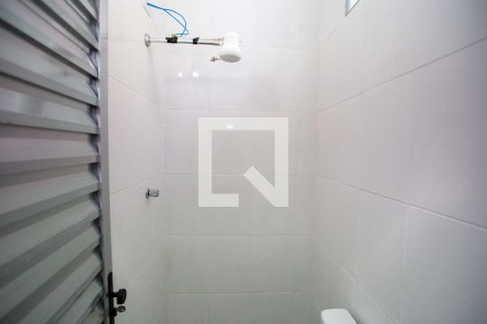 Banheiro de casa para alugar com 1 quarto, 50m² em Conceição, Diadema