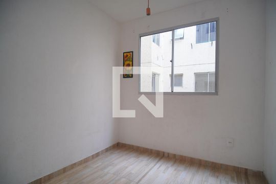 Quarto 2 de apartamento para alugar com 2 quartos, 43m² em Santos Dumont, São Leopoldo