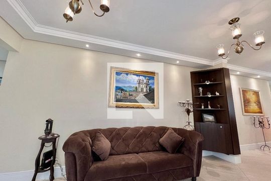 Sala de casa de condomínio à venda com 5 quartos, 128m² em Parque Santo Antonio, São Bernardo do Campo