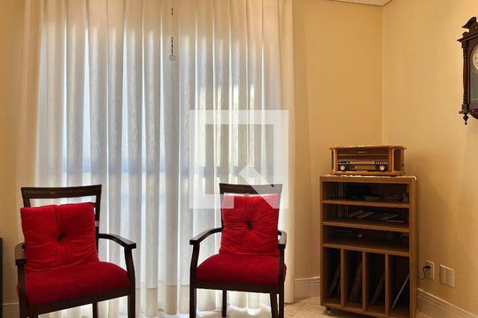 Sala de casa de condomínio à venda com 5 quartos, 128m² em Parque Santo Antonio, São Bernardo do Campo