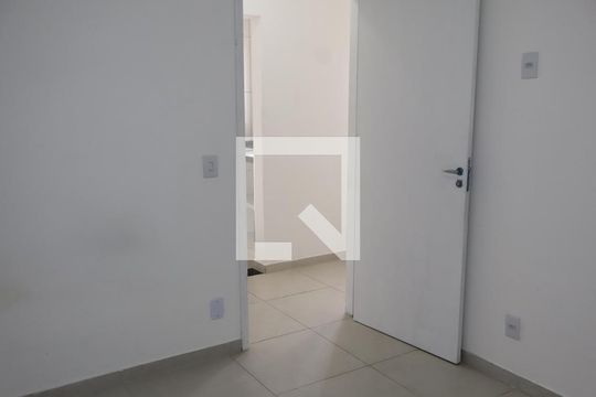 Quarto de apartamento para alugar com 1 quarto, 30m² em Jardim Imperador (zona Leste), São Paulo