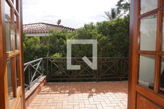 Varanda da Sala de casa de condomínio para alugar com 4 quartos, 300m² em Jardim Indaia, Embu das Artes