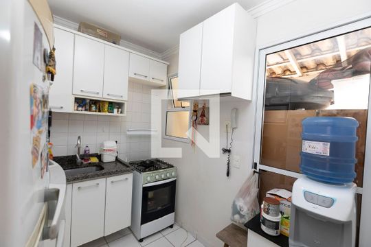COZINHA de casa de condomínio à venda com 3 quartos, 120m² em Loteamento Alphaville, Campinas