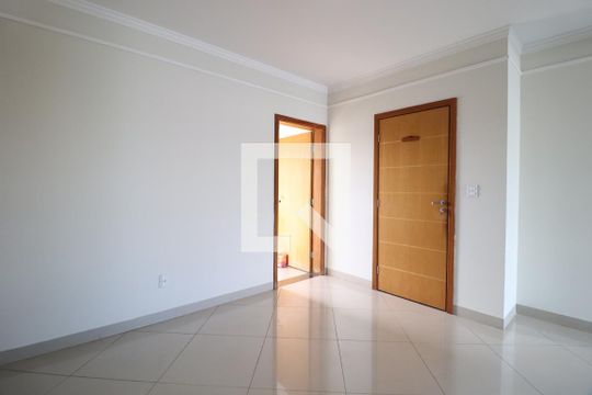 Sala de apartamento para alugar com 3 quartos, 90m² em Tibery, Uberlândia