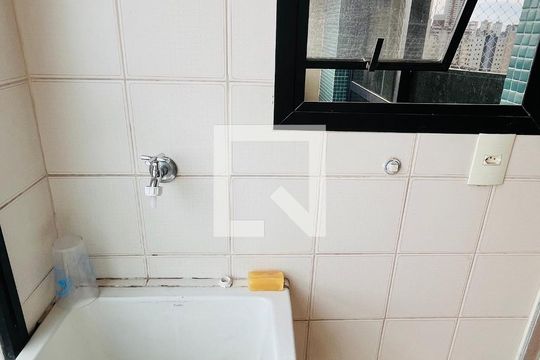 Apartamento para alugar com 1 quarto, 65m² em Bosque, Campinas