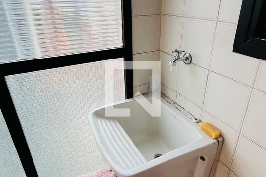 Apartamento para alugar com 1 quarto, 65m² em Bosque, Campinas