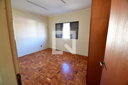 Quarto 1 de casa à venda com 3 quartos, 223m² em Jardim Chapadão, Campinas