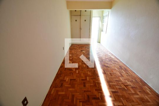 Suíte de casa para alugar com 3 quartos, 223m² em Jardim Chapadão, Campinas