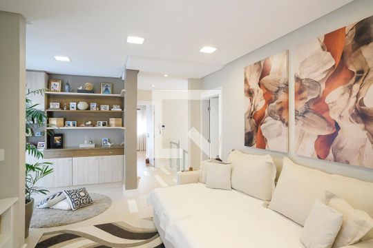 Sala de TV de casa à venda com 4 quartos, 405m² em Jardim Sao Caetano, São Caetano do Sul