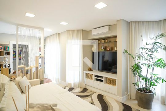 Sala de TV de casa à venda com 4 quartos, 405m² em Jardim Sao Caetano, São Caetano do Sul