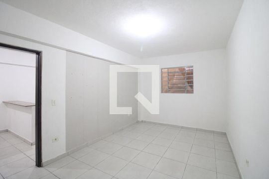 Quarto de casa para alugar com 1 quarto, 50m² em Cidade Ademar, São Paulo