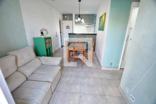Sala de apartamento para alugar com 2 quartos, 54m² em Jardim do Lago Ii, Campinas