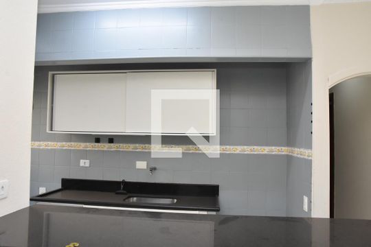 Cozinha de apartamento à venda com 3 quartos, 77m² em Vila Santa Maria, Jundiaí