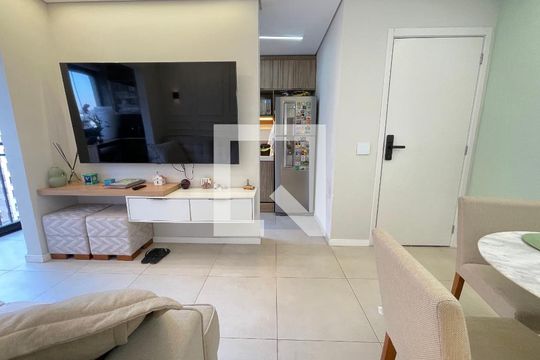 Sala de apartamento para alugar com 2 quartos, 44m² em Butantã, São Paulo