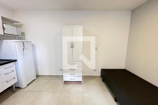 Studio de kitnet/studio para alugar com 1 quarto, 25m² em Jardim Peri Peri, São Paulo
