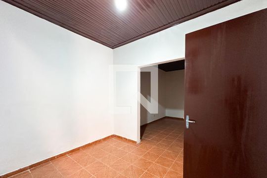 Quarto 1 de casa para alugar com 3 quartos, 210m² em Ferrazópolis, São Bernardo do Campo