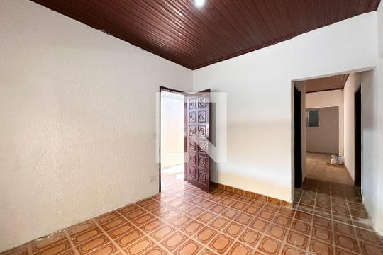 Sala de casa para alugar com 3 quartos, 210m² em Ferrazópolis, São Bernardo do Campo