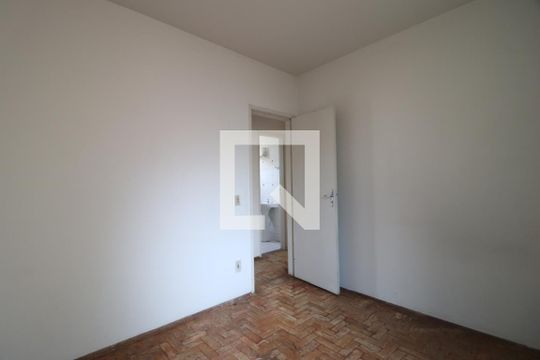 Quarto 1 de apartamento para alugar com 3 quartos, 82m² em Patrimônio, Uberlândia