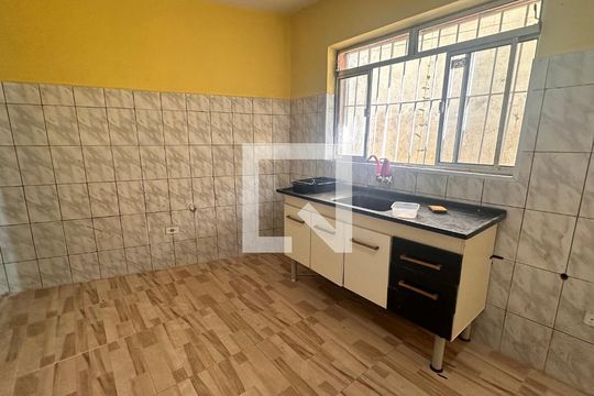 Casa para alugar com 1 quarto, 60m² em Jardim Angela (zona Sul), São Paulo