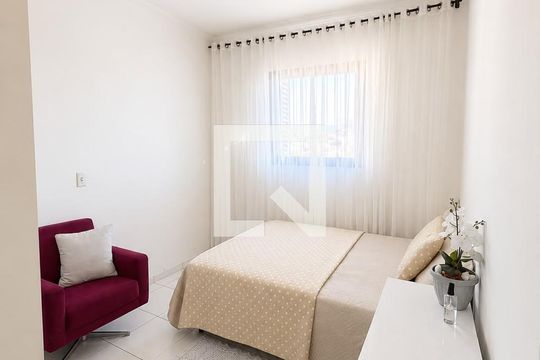Quarto de apartamento à venda com 3 quartos, 94m² em Centro, Jundiaí