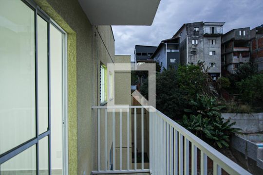 Sacada de apartamento para alugar com 1 quarto, 40m² em Jaraguá, São Paulo