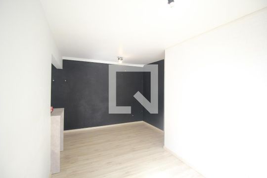 Sala de apartamento à venda com 2 quartos, 59m² em São Geraldo, Porto Alegre