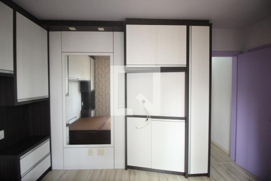 Suíte 1 de apartamento à venda com 2 quartos, 59m² em São Geraldo, Porto Alegre