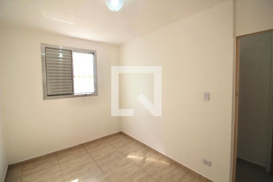 Quarto 1 de apartamento para alugar com 2 quartos, 49m² em Parque Cisper, São Paulo