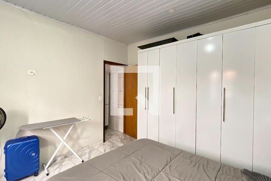 Suite  de casa à venda com 2 quartos, 80m² em Jardim Popular, São Paulo
