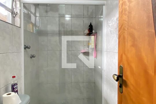 Banheiro da Suíte de casa à venda com 2 quartos, 80m² em Jardim Popular, São Paulo