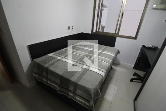 Suíte 1 de apartamento para alugar com 3 quartos, 110m² em Freguesia (jacarepaguá), Rio de Janeiro