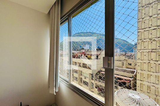 Apartamento para alugar com 2 quartos, 79m² em Copacabana, Rio de Janeiro