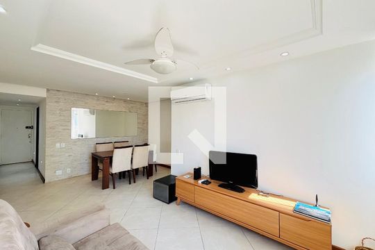 Apartamento para alugar com 2 quartos, 79m² em Copacabana, Rio de Janeiro