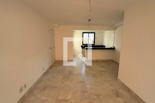 Apartamento para alugar com 3 quartos, 72m² em Ana Lúcia, Belo Horizonte